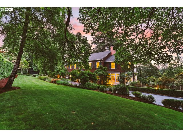 2030 S MILITARY Rd, Portland, OR 97219