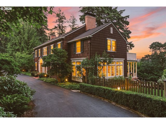 2030 S MILITARY Rd, Portland, OR 97219