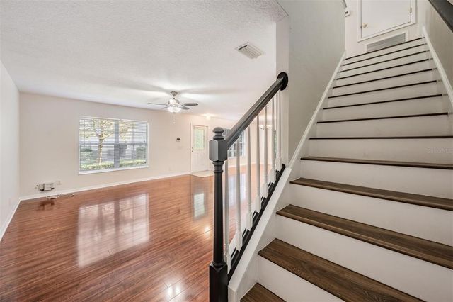 9624 CHARLESBERG DRIVE, Tampa, FL 33635