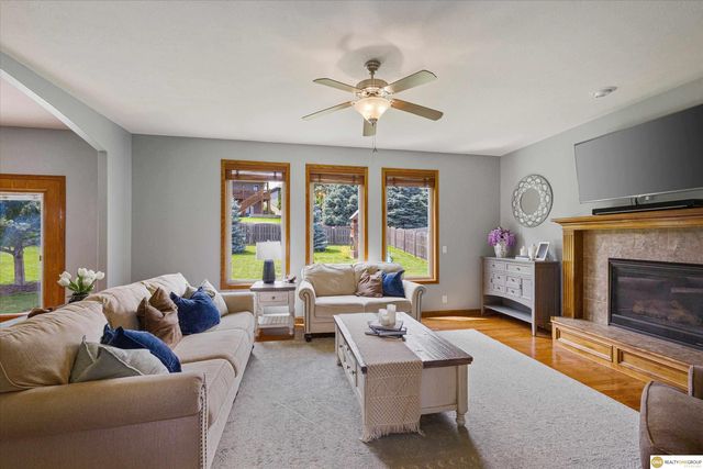 4222 N 175 Street, Omaha, NE 68116