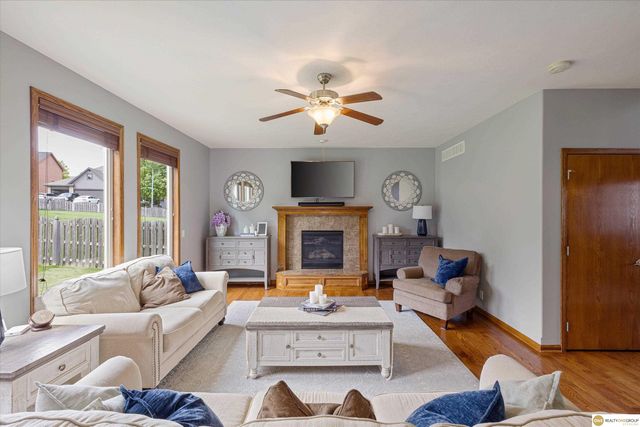 4222 N 175 Street, Omaha, NE 68116