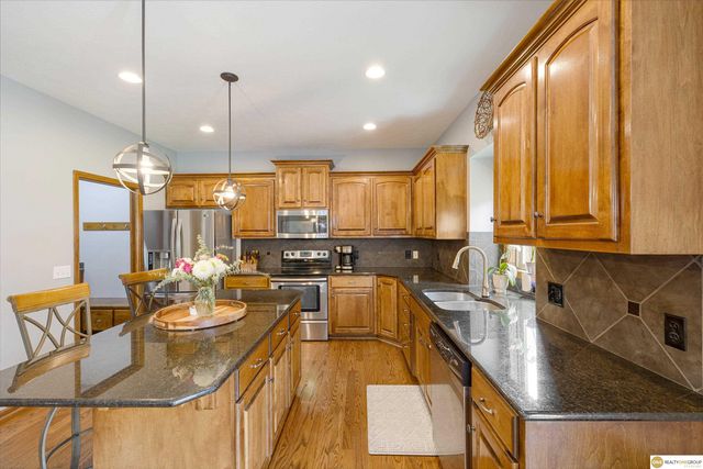 4222 N 175 Street, Omaha, NE 68116