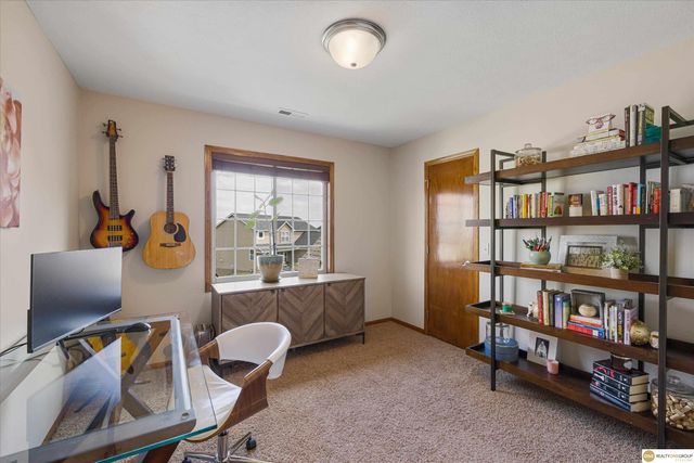 4222 N 175 Street, Omaha, NE 68116