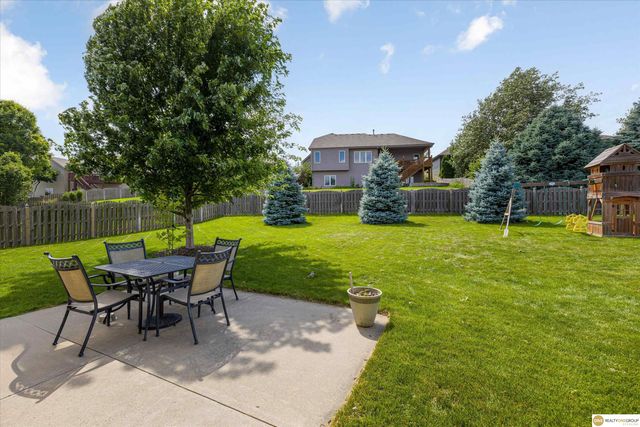 4222 N 175 Street, Omaha, NE 68116