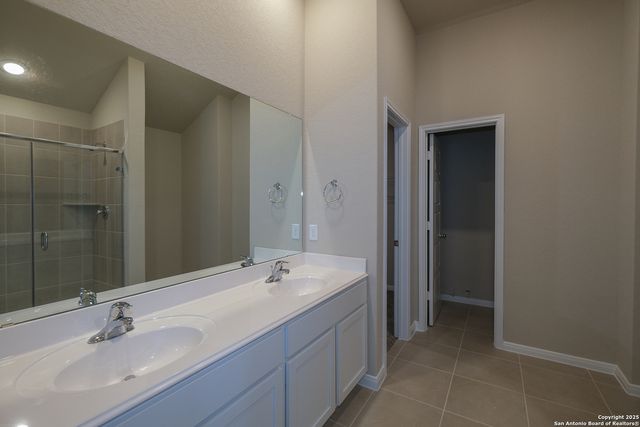 6731 Red Buffalo Trail, San Antonio, TX 78253