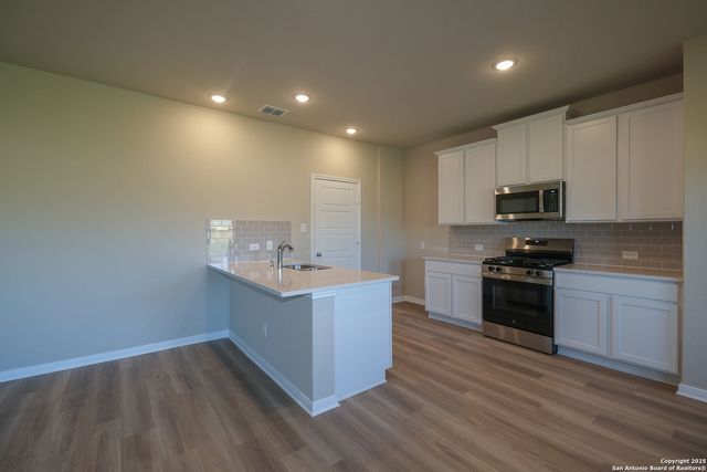 6731 Red Buffalo Trail, San Antonio, TX 78253