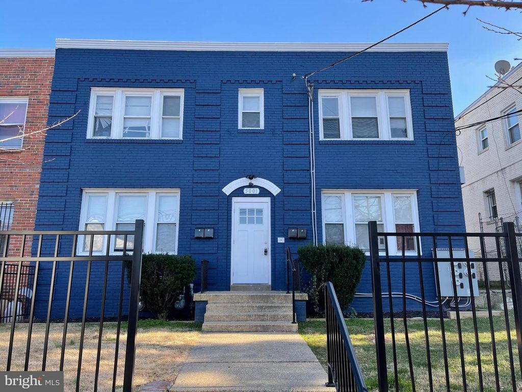 5001 1ST ST NW, Washington, DC 20011
