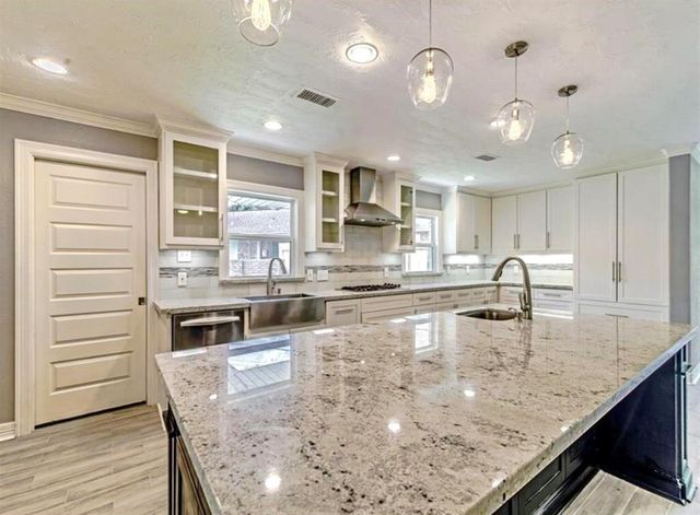 3318 N Braeswood Blvd Boulevard, Houston, TX 77025