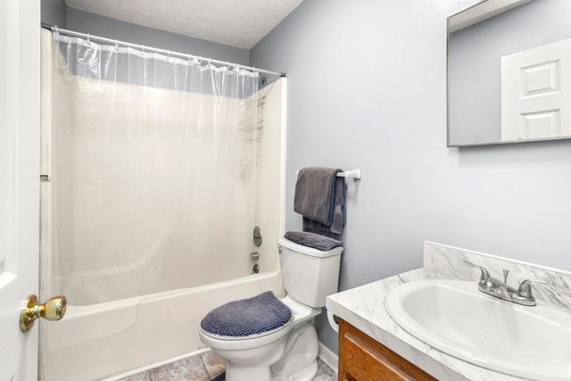 700 Oakdell Ave, Madison, TN 37115