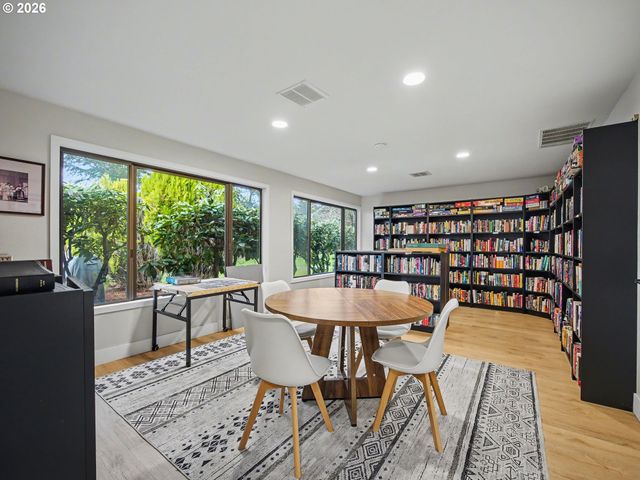 100 Sw 195TH Ave 181, Beaverton, OR 97006