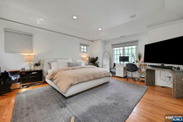 76 Engle Street, Tenafly, NJ 07670