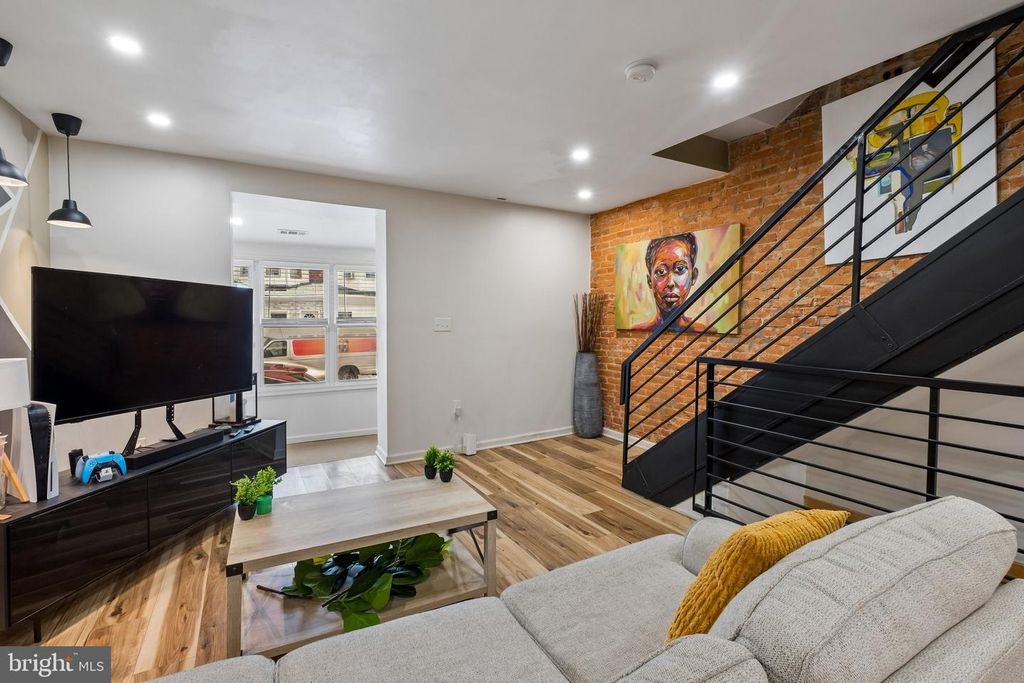 5514 RACE ST, PHILADELPHIA, PA 19139 — photo 2