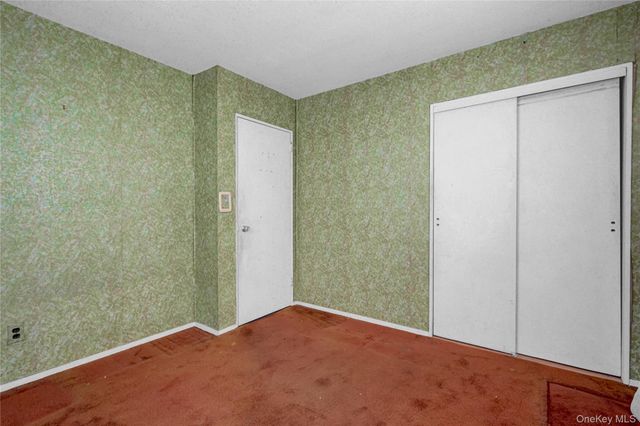 94 Joan Court, Elmont, NY 11003