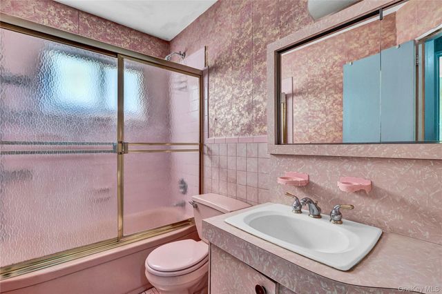 94 Joan Court, Elmont, NY 11003