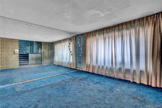 94 Joan Court, Elmont, NY 11003