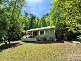 175 Cougar Lane, Whittier, NC 28789