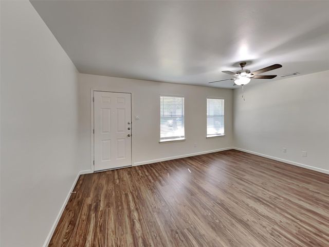 16778 Fallen Timbers Drive, Conroe, TX 77385
