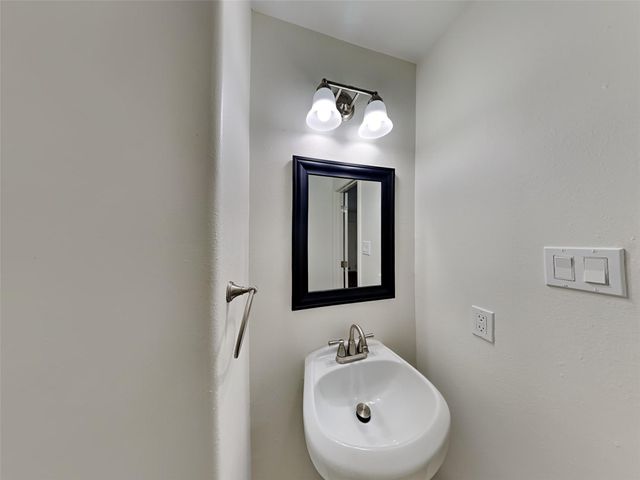 16778 Fallen Timbers Drive, Conroe, TX 77385