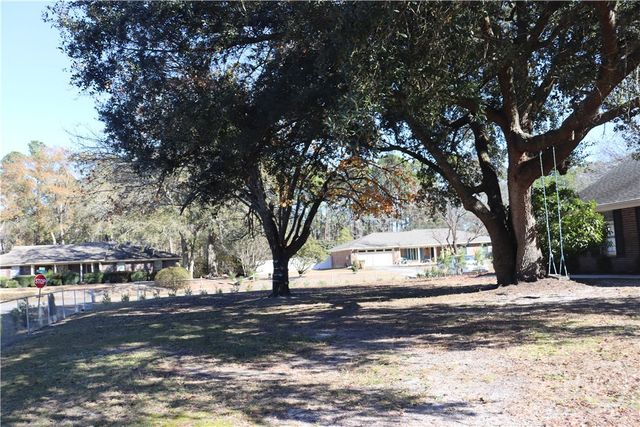 1 Hampton Court, Rincon, GA 31326