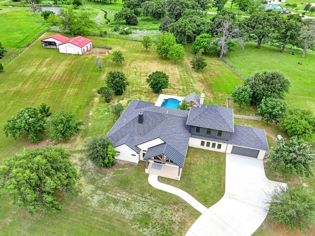 10373 Bobbie Lane, Pilot Point, TX 76258