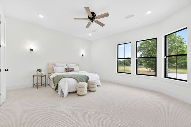 10373 Bobbie Lane, Pilot Point, TX 76258