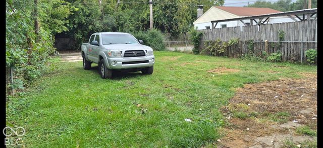 944 N Luett Avenue, Indianapolis, IN 46222