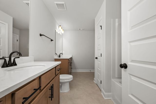 613 Rohan Dr, Murfreesboro, TN 37129