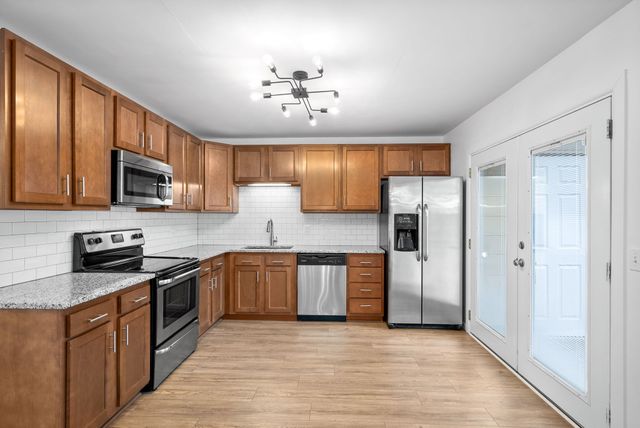 5600 Country Dr Apt 316, Nashville, TN 37211
