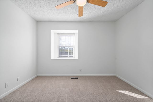 5600 Country Dr Apt 316, Nashville, TN 37211