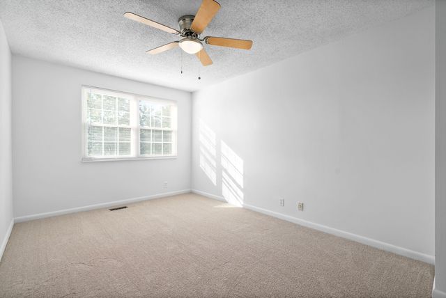 5600 Country Dr Apt 316, Nashville, TN 37211