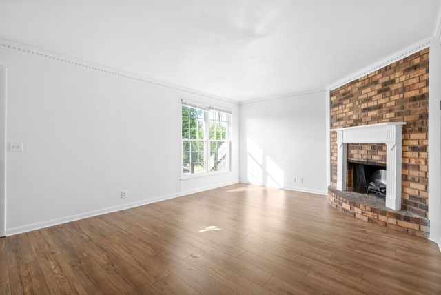 5600 Country Dr Apt 316, Nashville, TN 37211