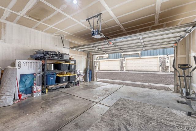 588 S Mobile Place, Aurora, CO 80017