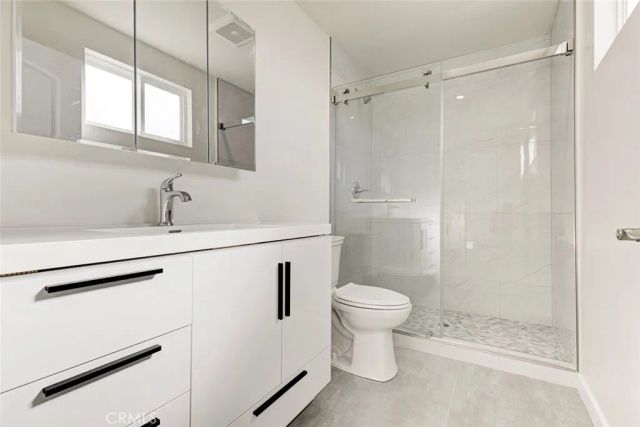 7408 Radford Ave, North Hollywood, CA 91605