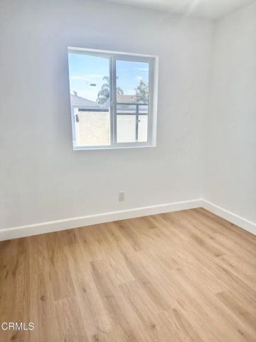 324 N J Street, Oxnard, CA 93030
