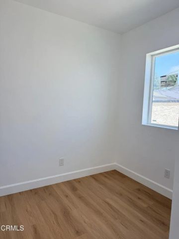 324 N J Street, Oxnard, CA 93030