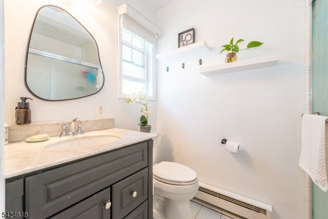 77 1St Ave, Little Falls Twp., NJ 07424