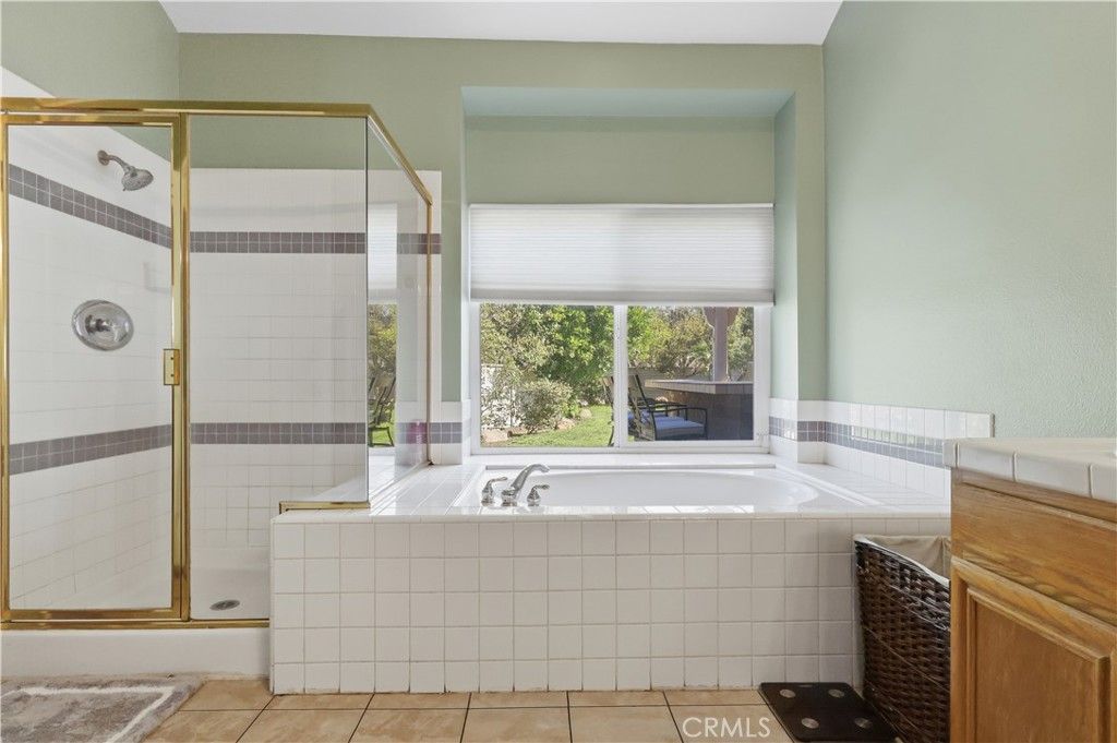 Image 26 of property listing at 9734 Kentland, Chatsworth, CA 91311