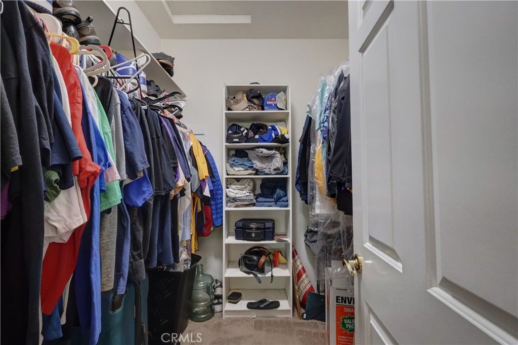 Image 28 of property listing at 9734 Kentland, Chatsworth, CA 91311