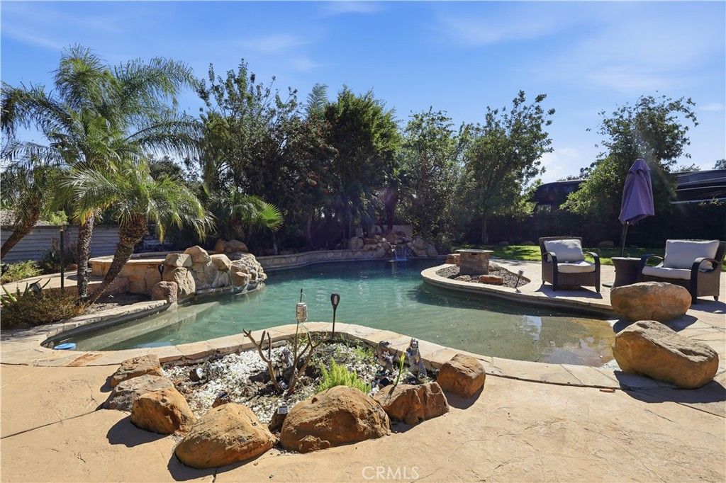 Image 29 of property listing at 9734 Kentland, Chatsworth, CA 91311