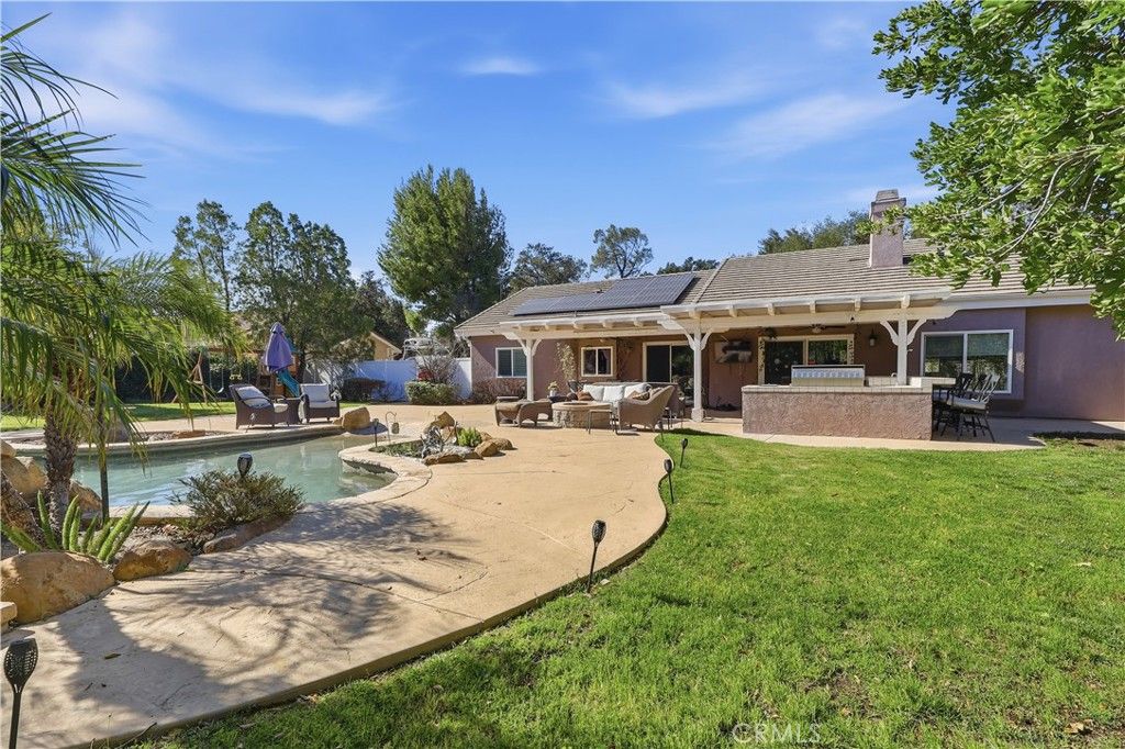 Image 36 of property listing at 9734 Kentland, Chatsworth, CA 91311