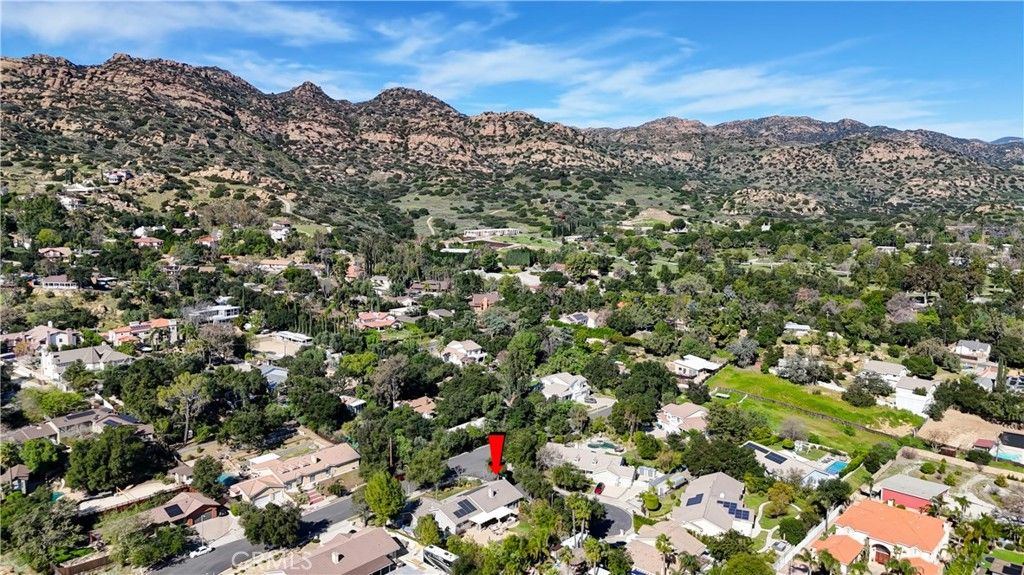 Image 42 of property listing at 9734 Kentland, Chatsworth, CA 91311