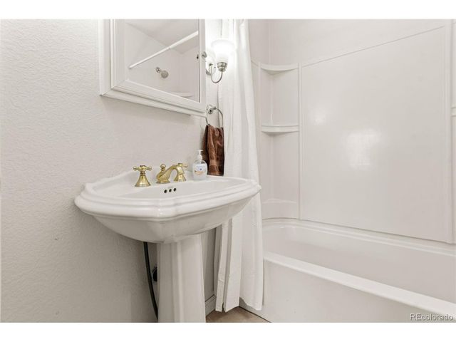 211 Appleby St, Bailey, CO 80421