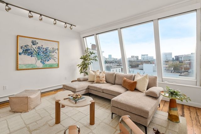 117 High St, Boston, MA 02129