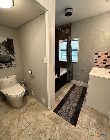 509 Reiley Road, Seguin, TX 78155