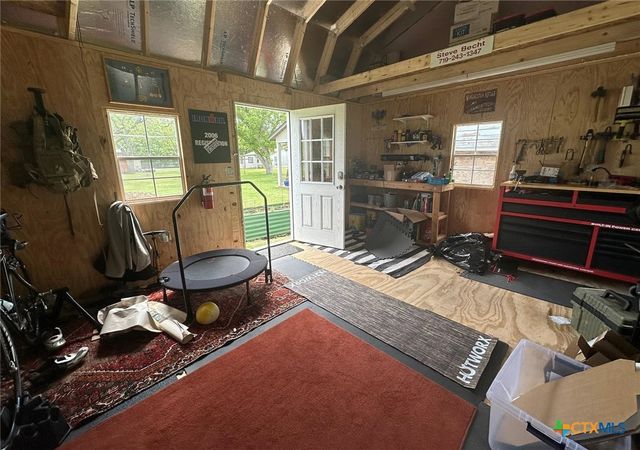 509 Reiley Road, Seguin, TX 78155