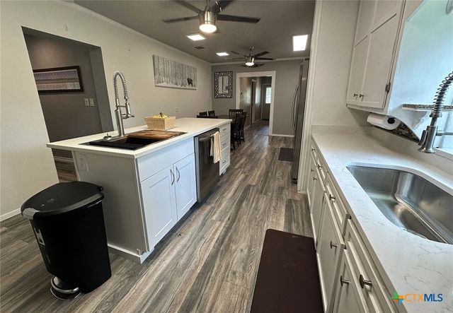 509 Reiley Road, Seguin, TX 78155