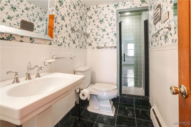 26 Carriage Hill East East, Amherst, NY 14221