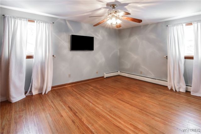 26 Carriage Hill East East, Amherst, NY 14221