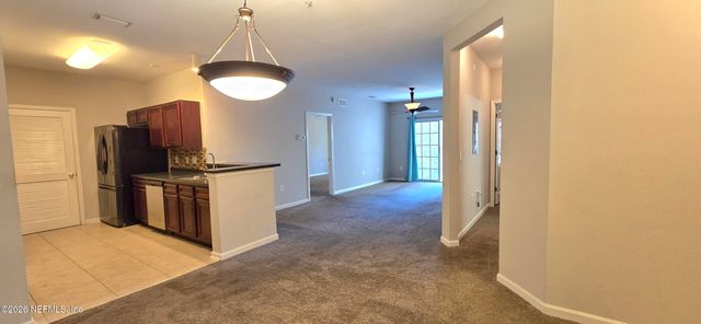 8226 GREEN PARROT Road 206, Jacksonville, FL 32256