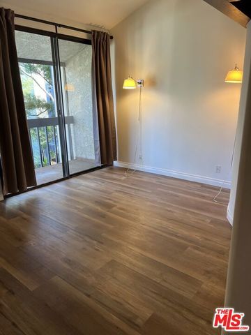 29239 Heathercliff Road 3, Malibu, CA 90265